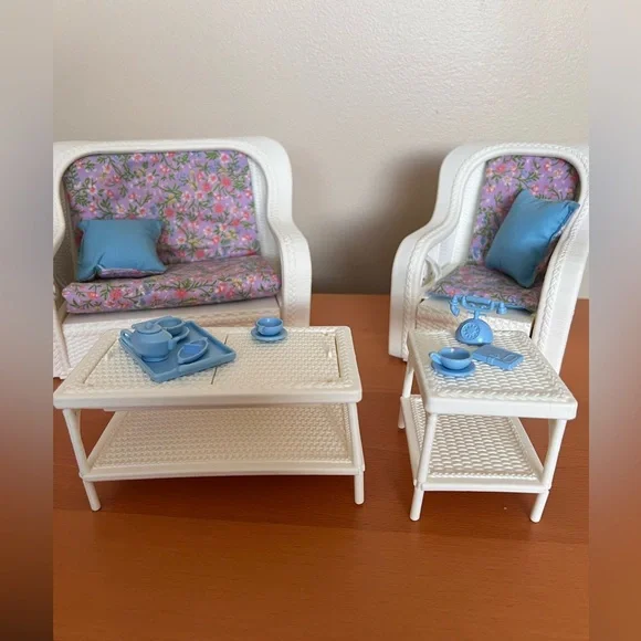 80s Barbie faux wicker furniture - Picture 2 of 13
